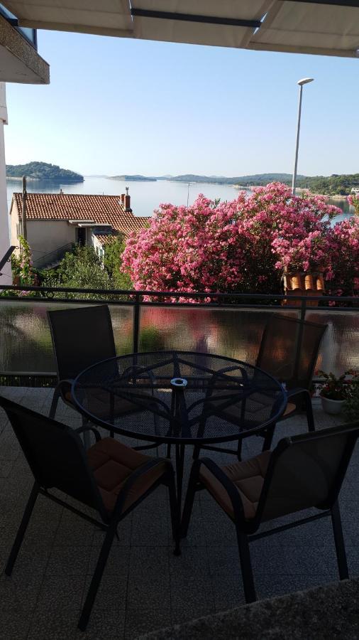 Apartments Tatjana Tisno Luaran gambar